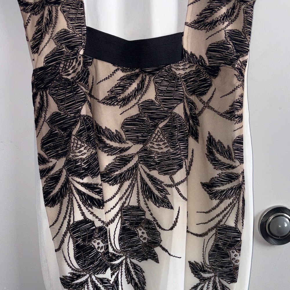 Va Va Voom Sleeveless Backless Embroidered Midi Dress - Picture 10 of 12
